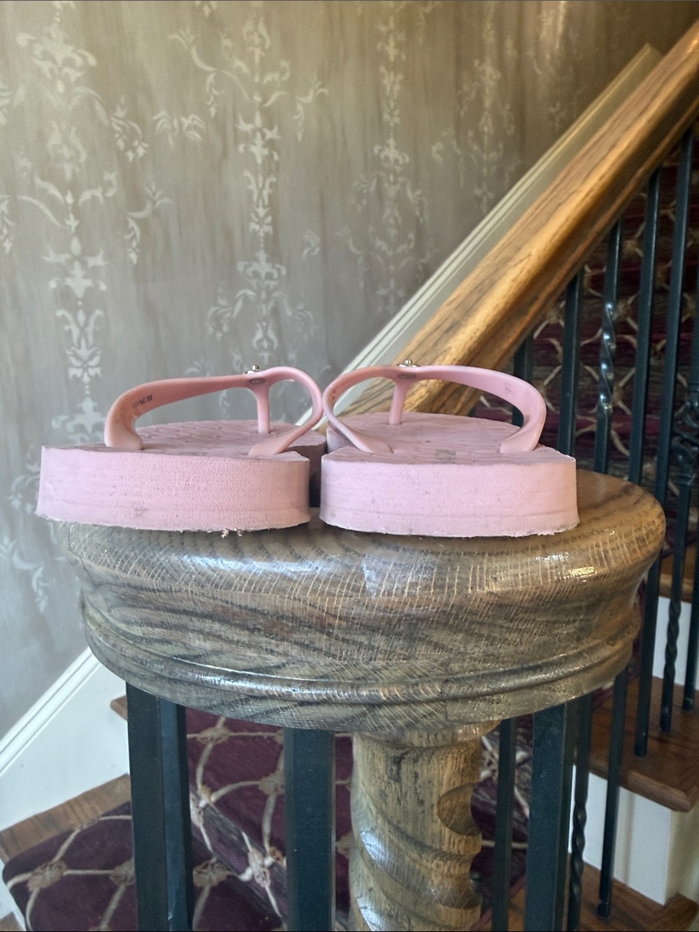 COACH ABBIGAIL ladies flip-flops preowned good condition size 9 - Picture 6 of 10